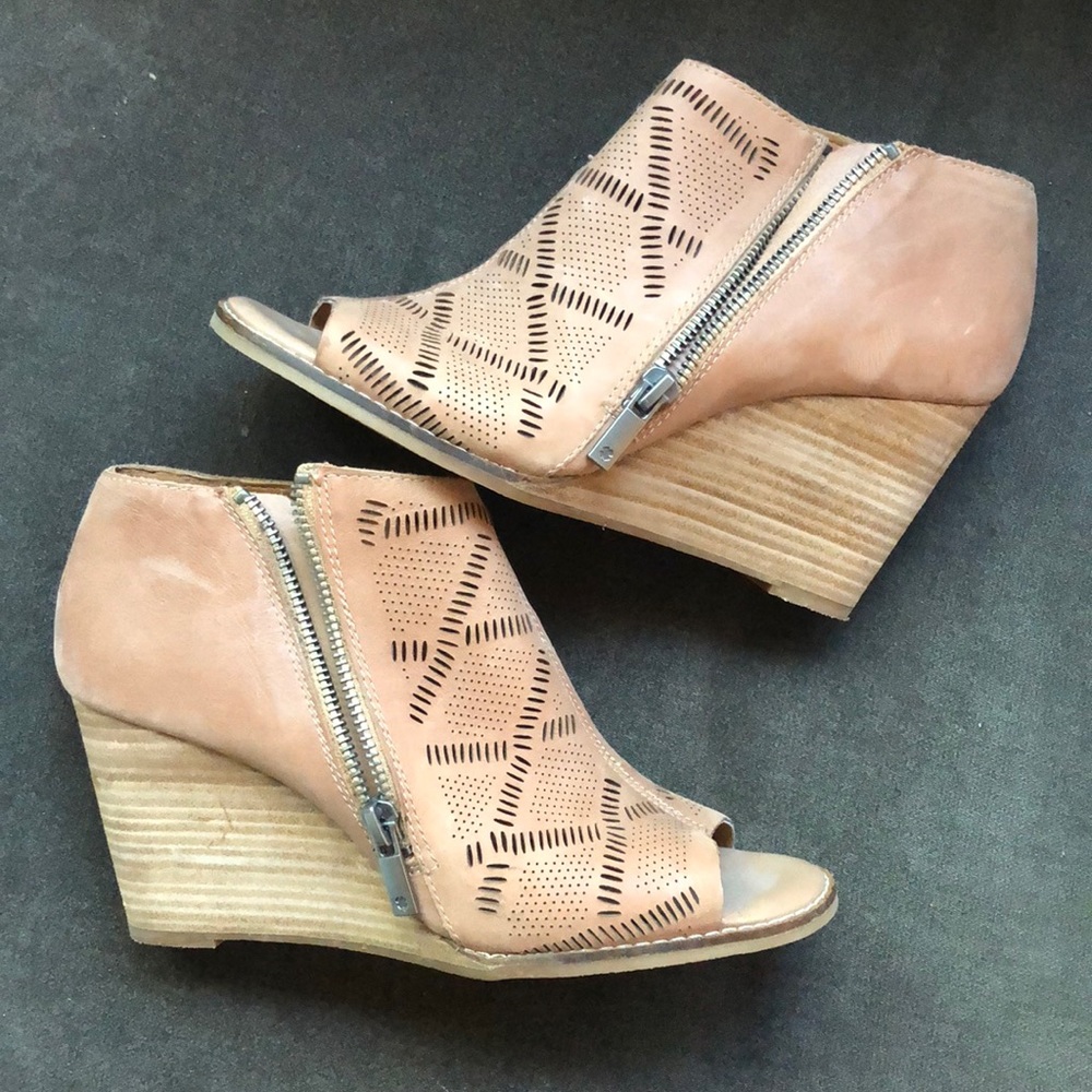 Lucky Brand Jaspah Open Toe Booties